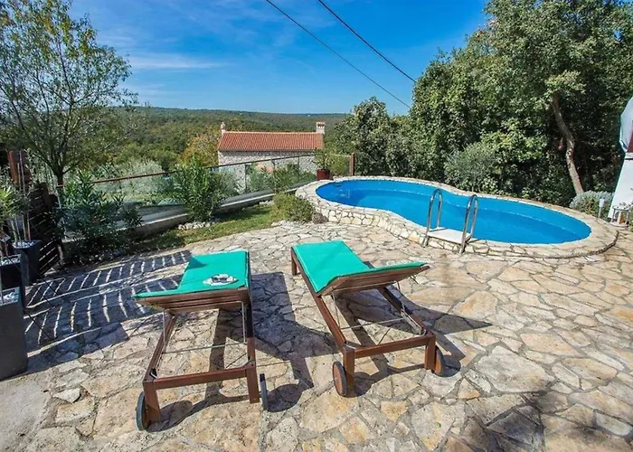 Deborah With Private Pool *
