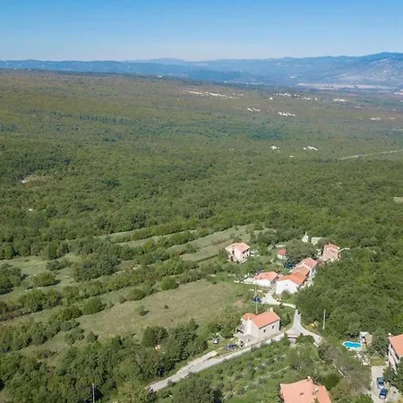 Deborah With Private Pool
